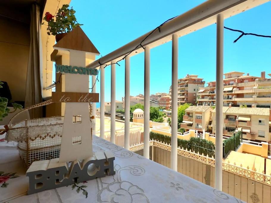 Room With Sea And Mountain Views Habitacion En Piso Compartido Para 1 O 2 Personas Benalmádena Eksteriør billede
